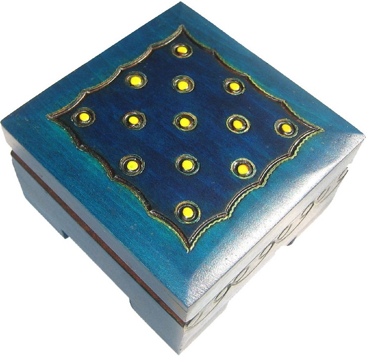 Square wood box with design of yellow dots