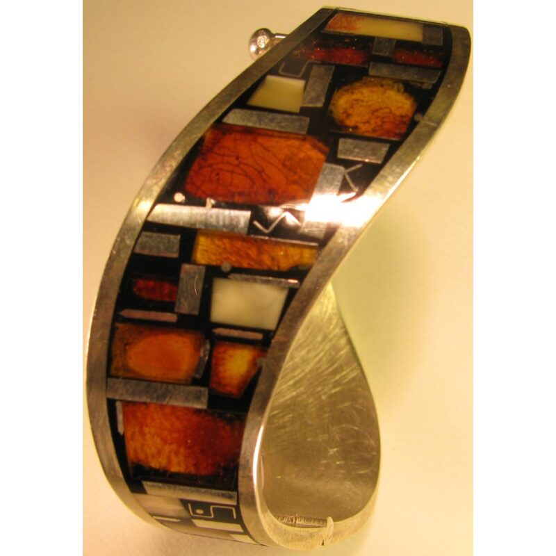 Enamel Baltic amber bracelet with inlaid multicolored amber nuggets
