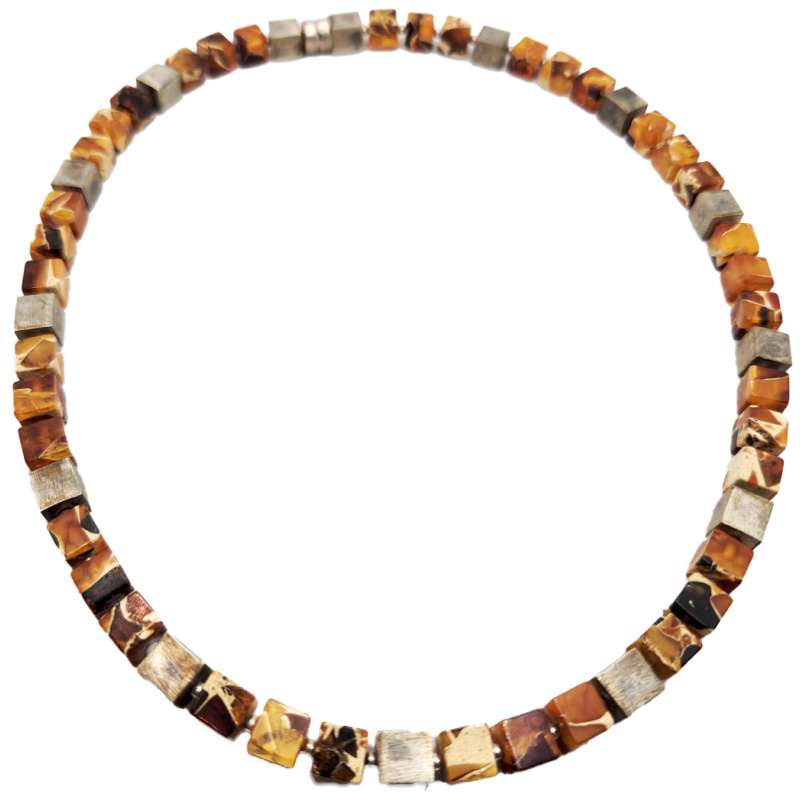 Marbelized amber cube necklace